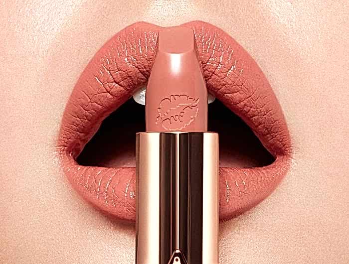 How Do You Get Glossy and Lively Lips?